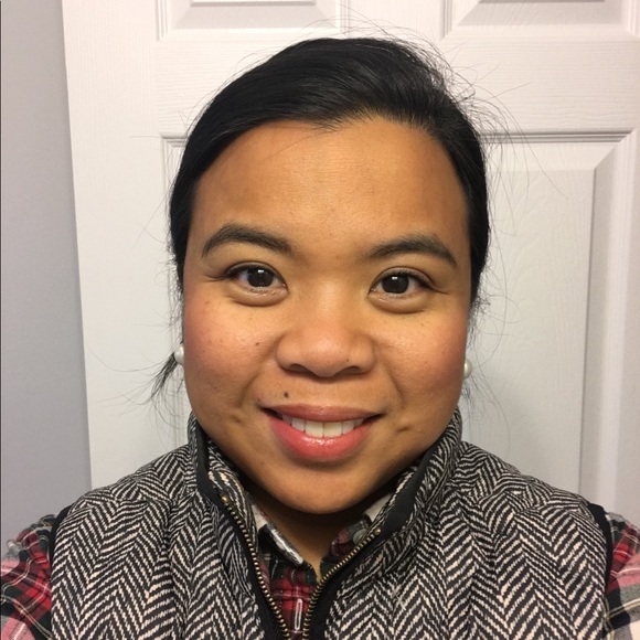 Meet your Posher, Carla - Picture 1 of 1